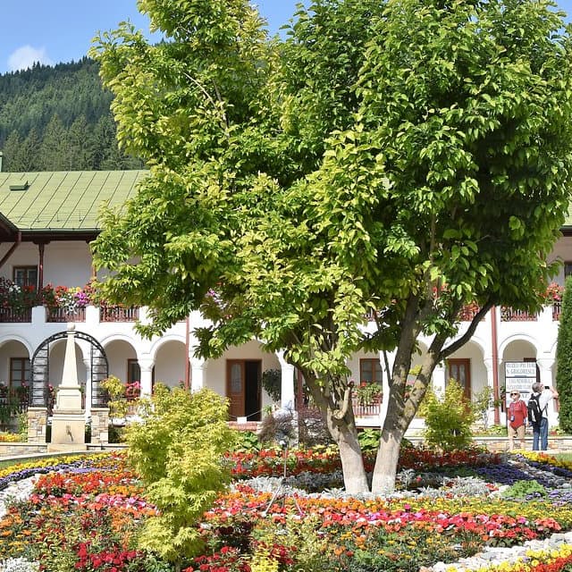 Manastirea Agapia