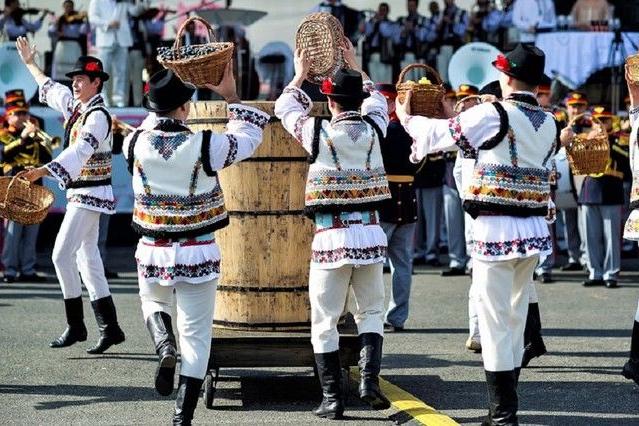 Festivalul Vinului in Republica Moldova 04.10- 06.10.2024