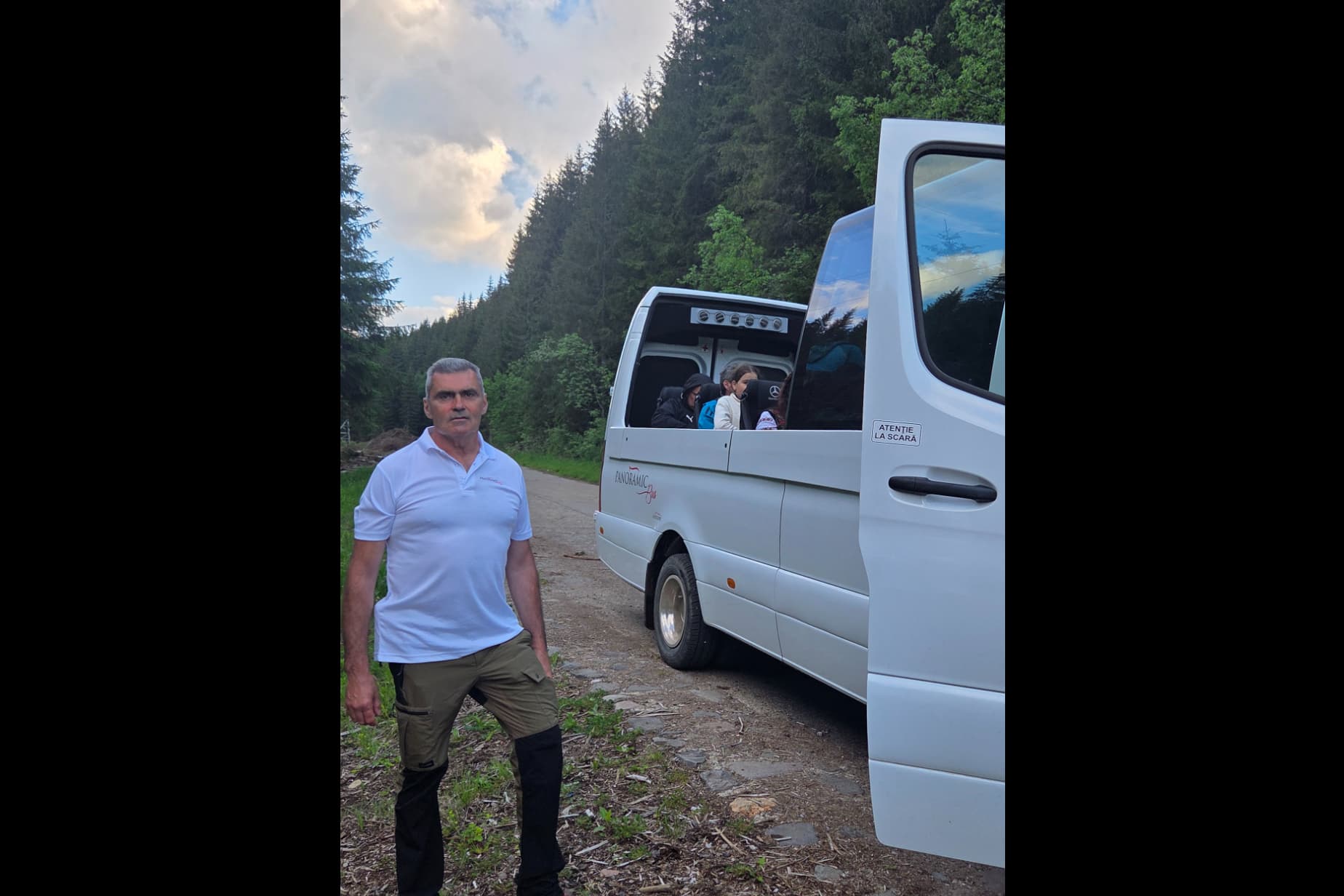 Experiență Panoramică în Parcul Național Călimani și la Fosta Vilă a lui Ceaușescu