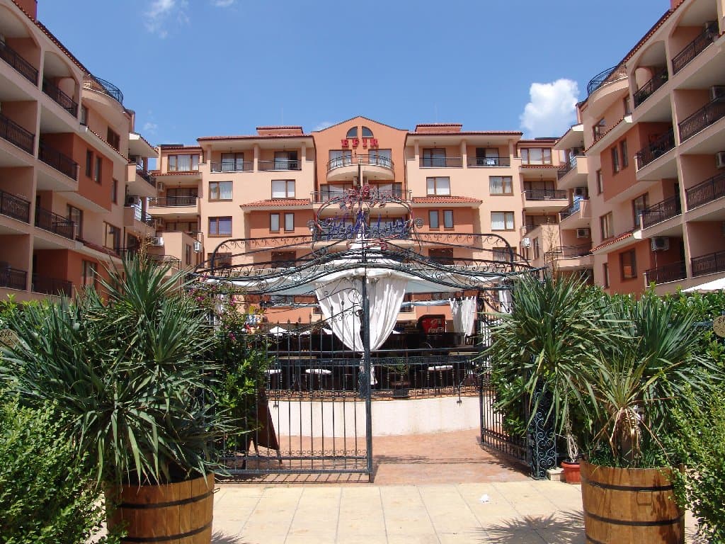 APART-HOTEL EFIR 1