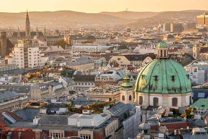 Circuit la Budapesta, Viena și Praga-3