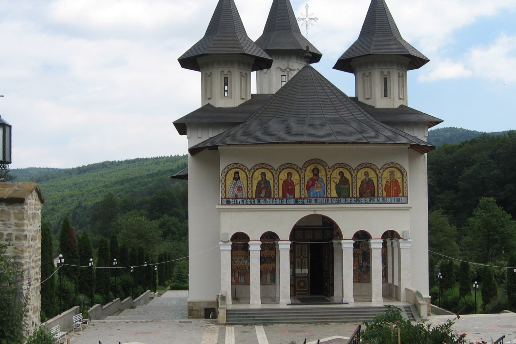 Manastirea Sihastria 1