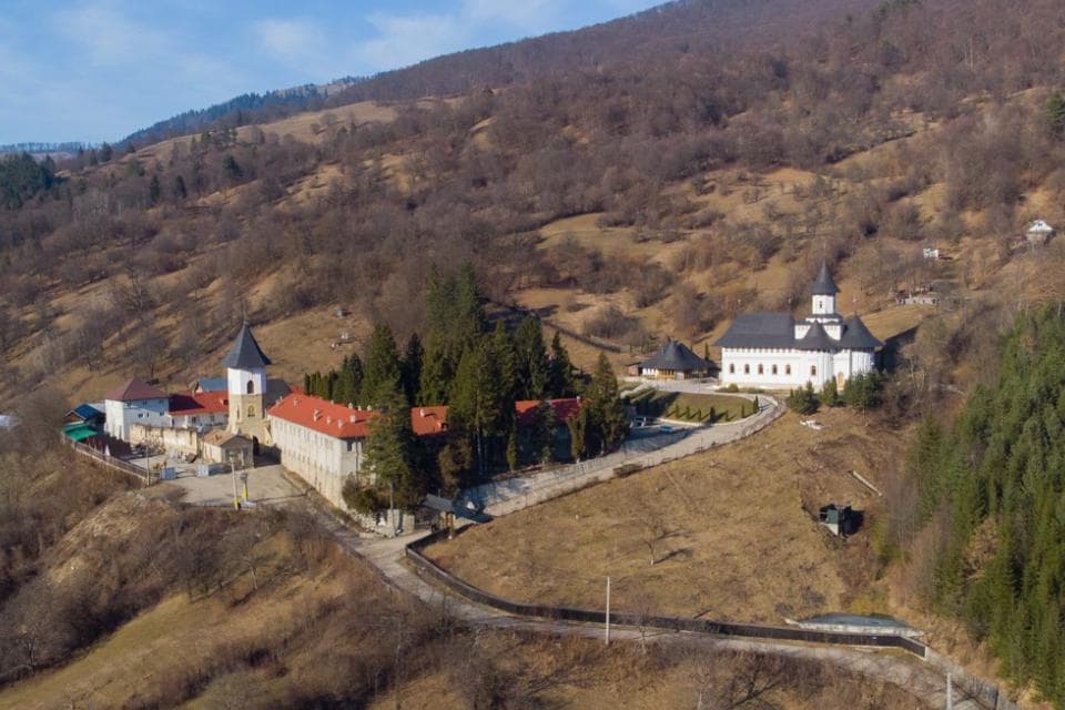 Manastirea Pangarati 1