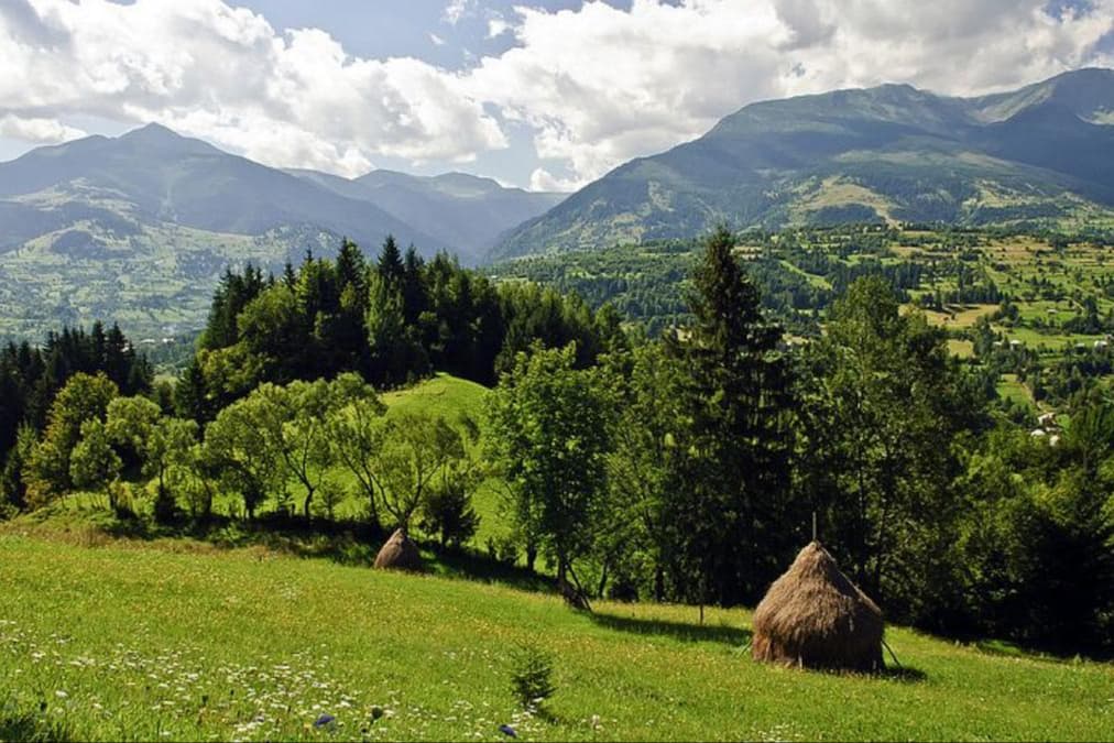 Magia Țării Moților – Apuseni, Peșteri, Tradiții și o seară specială cu Furdui Iancu-1