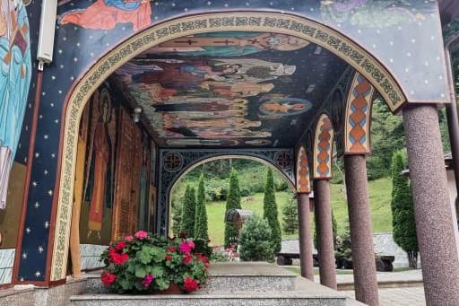 ​Mănăstirea Sihăstria Rarăului 2