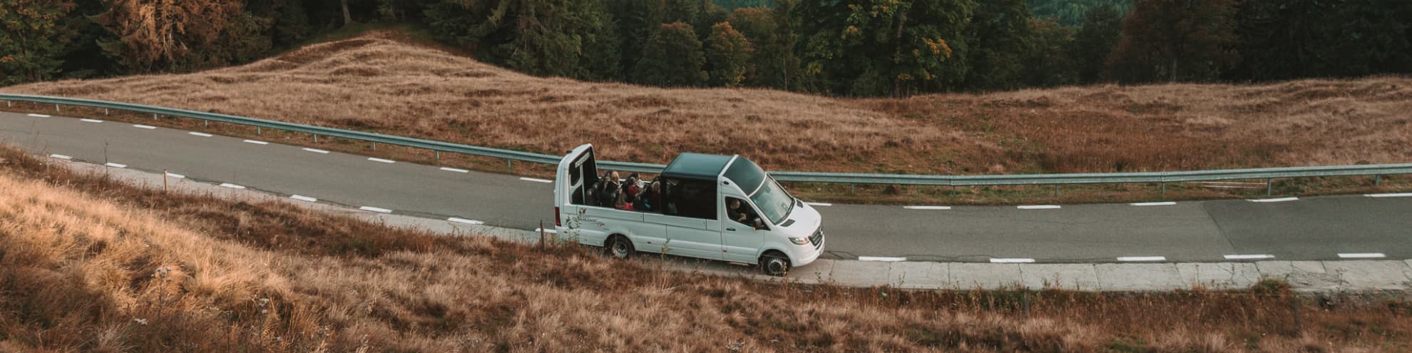 Excursie Panoramică de o Zi – Bucovina și Neamț, pe Urmele Credinței și Frumuseții