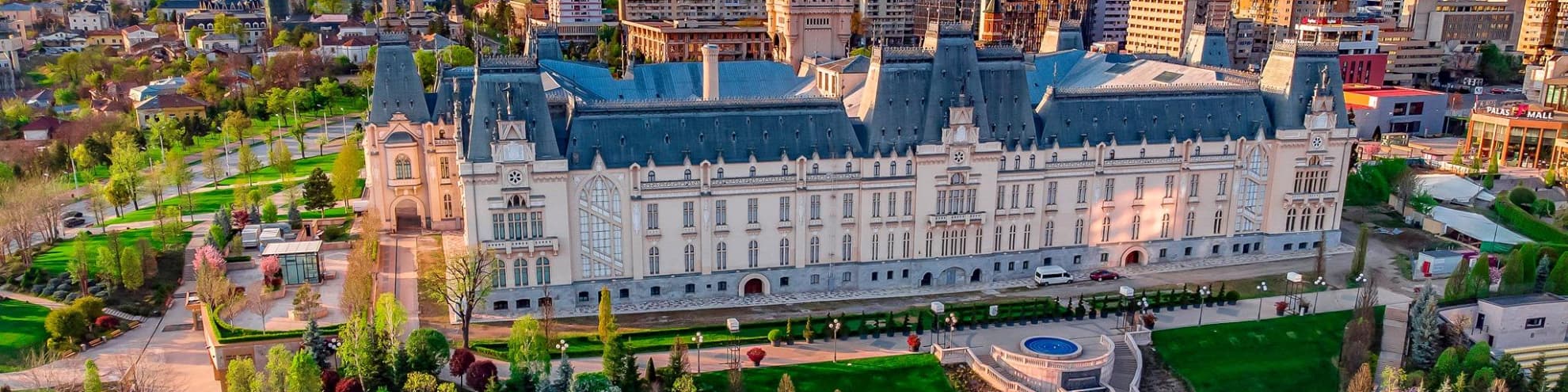 Iași – Palatul Culturii, Sf. Parascheva și mănăstirile orașului, într-o zi