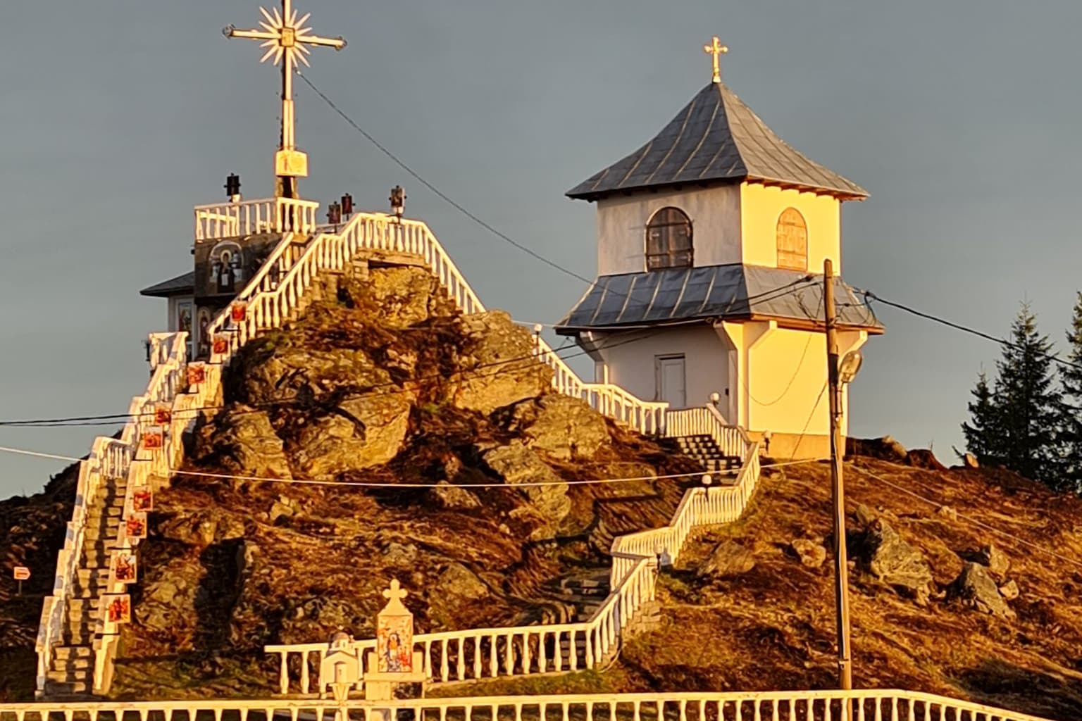 Miniexcursie la Mănăstirea Piatra Tăieturii- 3 ore