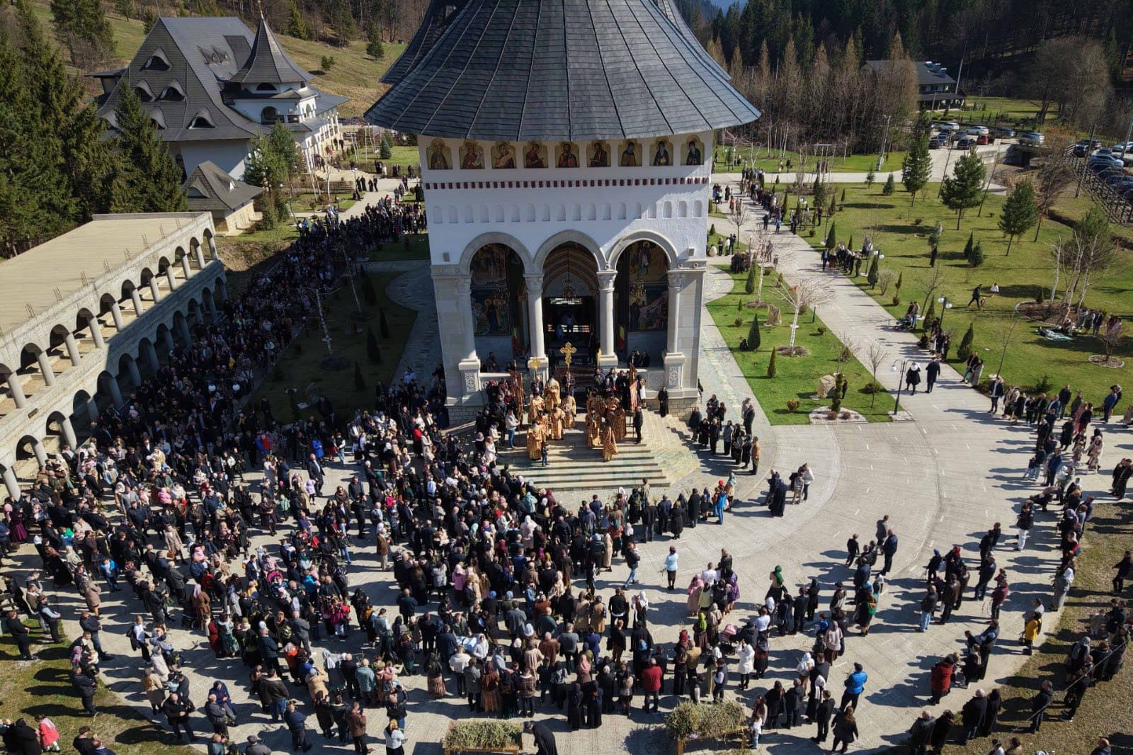 Sărbătoarea Sfinților Sila, Paisie și Natan de la Sihăstria Putnei