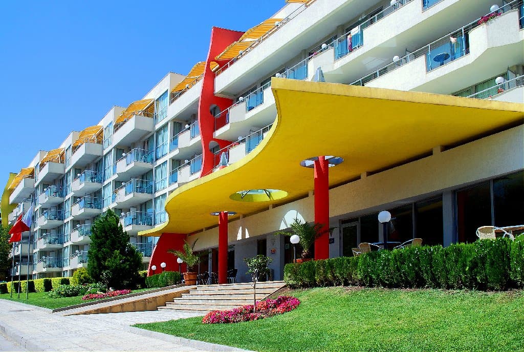 EXCELSIOR HOTEL