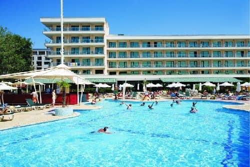 DIT EVRIKA BEACH CLUB