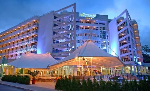 EFFECT GRAND VICTORIA