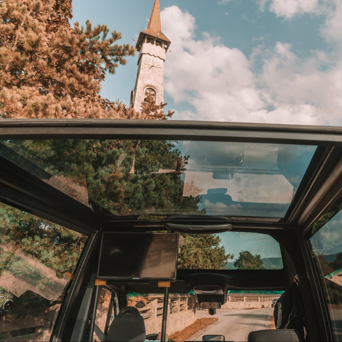 Apus de Poveste peste Vatra Dornei – Tur de seară cu Panoramic Bus